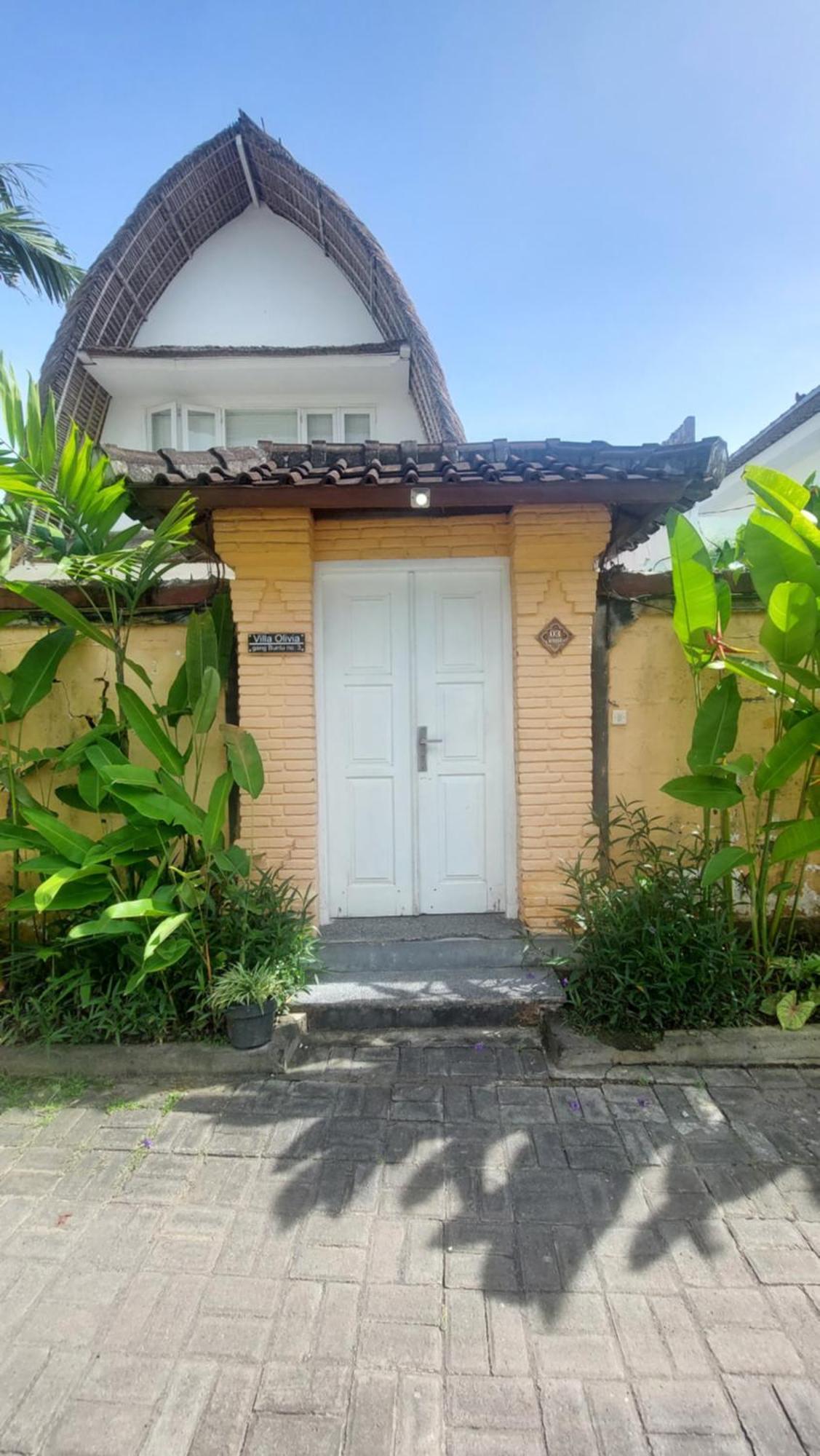 Villa Olivia 塞米亚克 外观 照片
